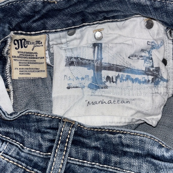 Miss Me Sunny āļø Low-Rise Skinny Jeans, Size 26 - Picture 15 of 16